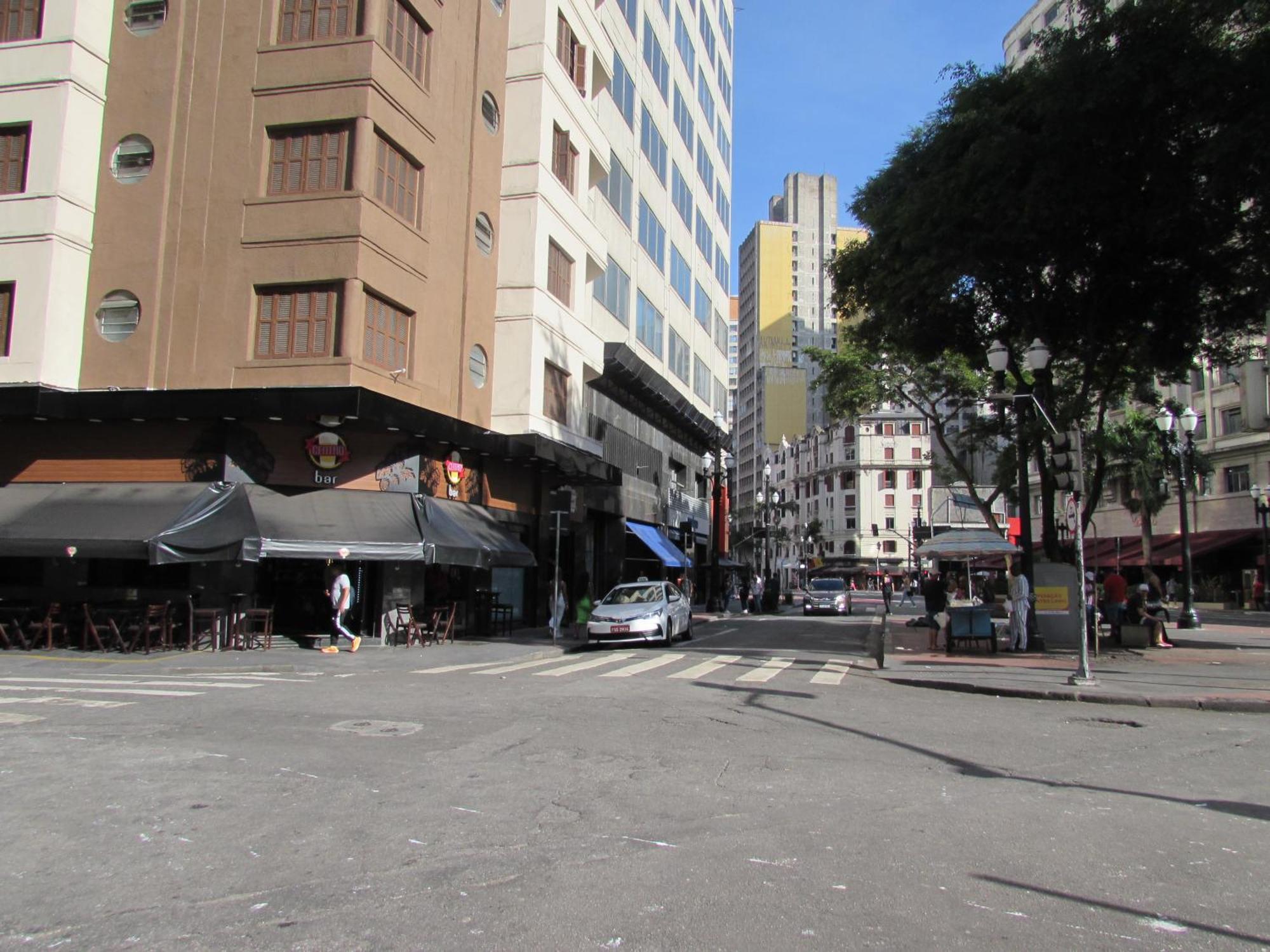 Nebias Palace Hotel Junto Da Avenida Ipiranga Com Sao Joao Em Frente Ao Bar Brahma Sp Sao Paulo Dış mekan fotoğraf